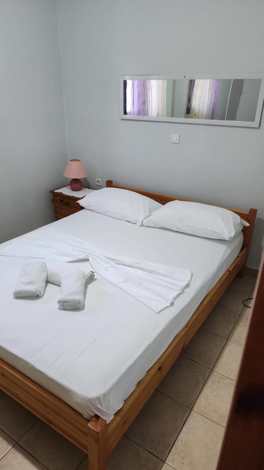Mohito Beach Apartment 5 Sarandë Eksteriør billede