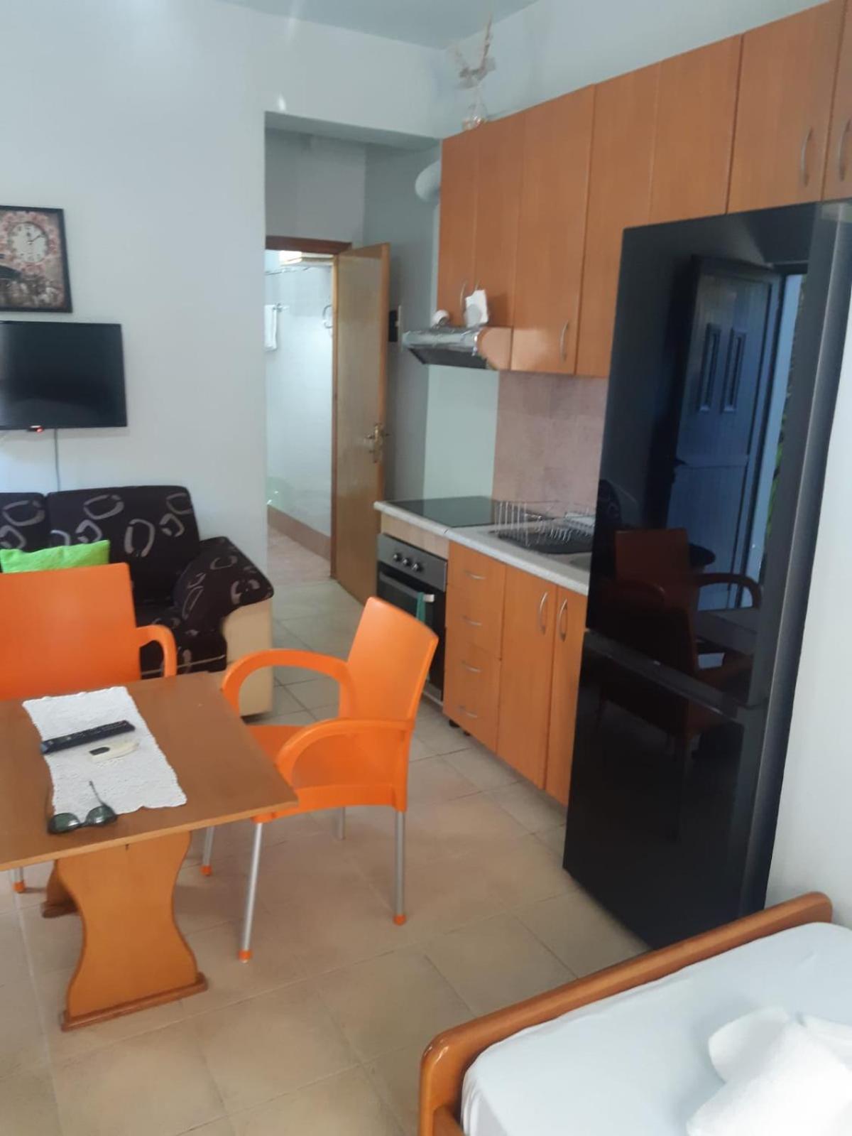 Mohito Beach Apartment 5 Sarandë Eksteriør billede