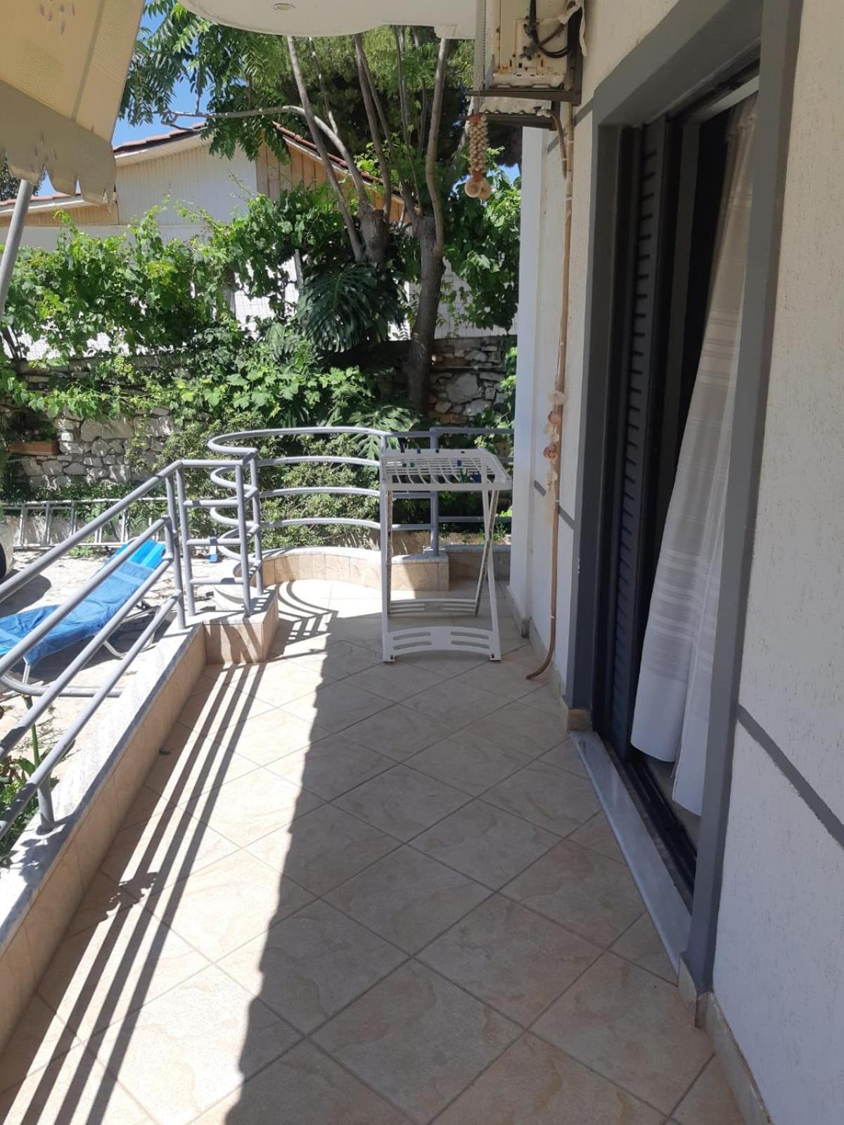 Mohito Beach Apartment 5 Sarandë Eksteriør billede
